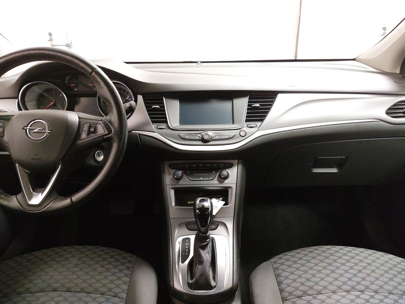 Opel Astra ST 1.5 D Edition automatik — 19
