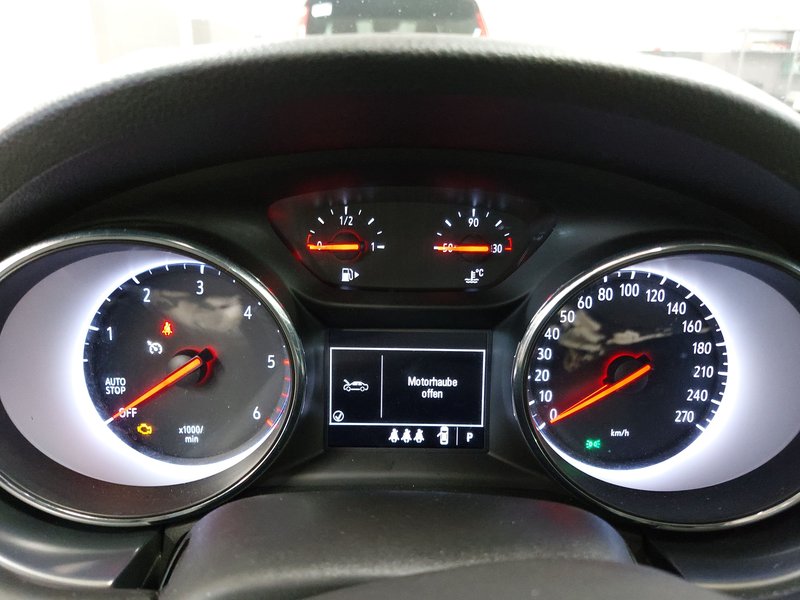 Opel Astra ST 1.5 D Edition automatik — 25