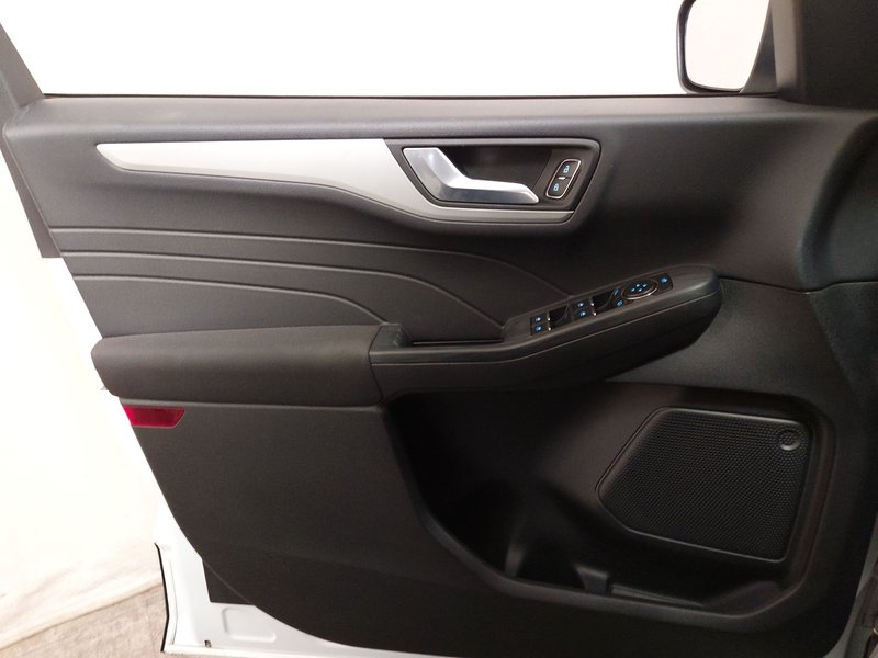 Ford Kuga 1.5 EcoBlue Cool&Connect automatik • bežično punjenje — 5