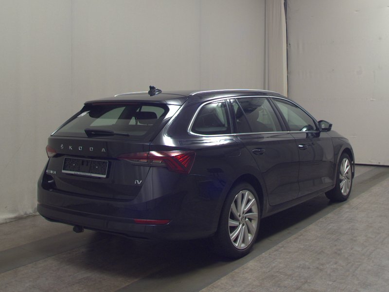 Škoda Octavia Combi 1.4 TSI iV automatik • Full LED • digitalni instrumenti — 4
