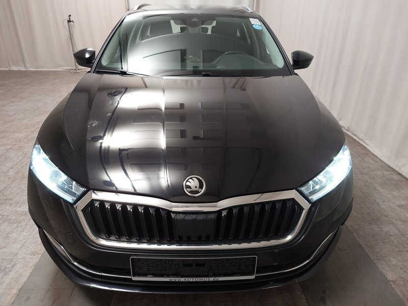 Škoda Octavia Combi 1.4 TSI iV automatik • Full LED • digitalni instrumenti — 9