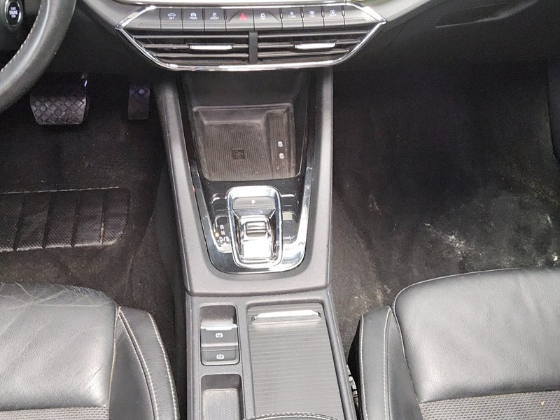 Škoda Octavia Kombi 2.0 TDI automatik Style • ACC • HUD — 6