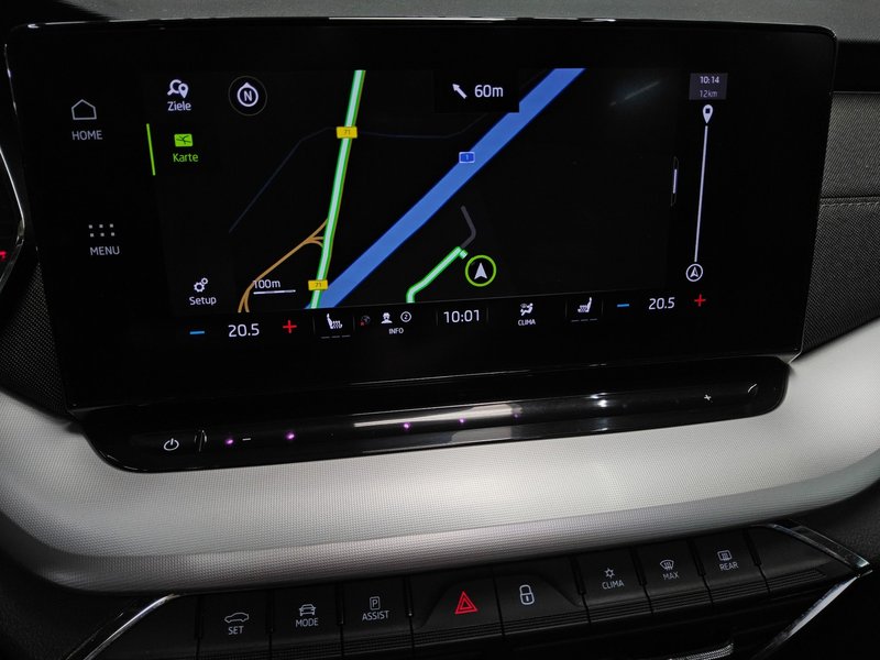 Škoda Octavia Kombi 2.0 TDI automatik Style • ACC • HUD — 7