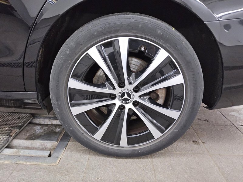 Mercedes-Benz E 300 e karavan automatik Avantgarde • AHK • LED — 11