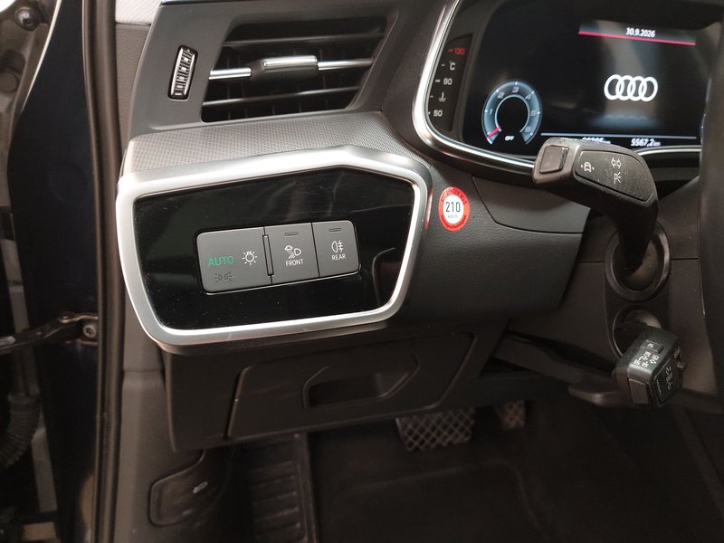 Audi A6 35 TDI design automatik • panorama • ACC — 7