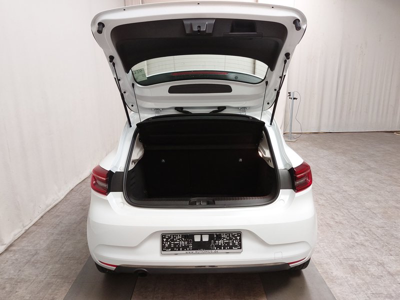 Renault Clio 1.0 • Full LED — 15