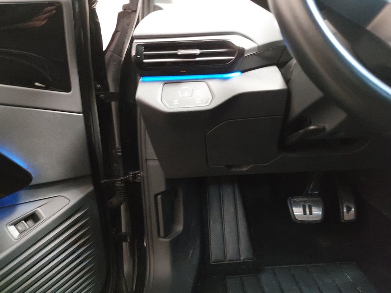 Volkswagen ID.4 automatik • HUD • LED — 7