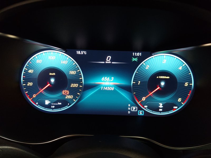 Mercedes-Benz GLC 220 d 4MATIC automatik • otvarajući krov — 21