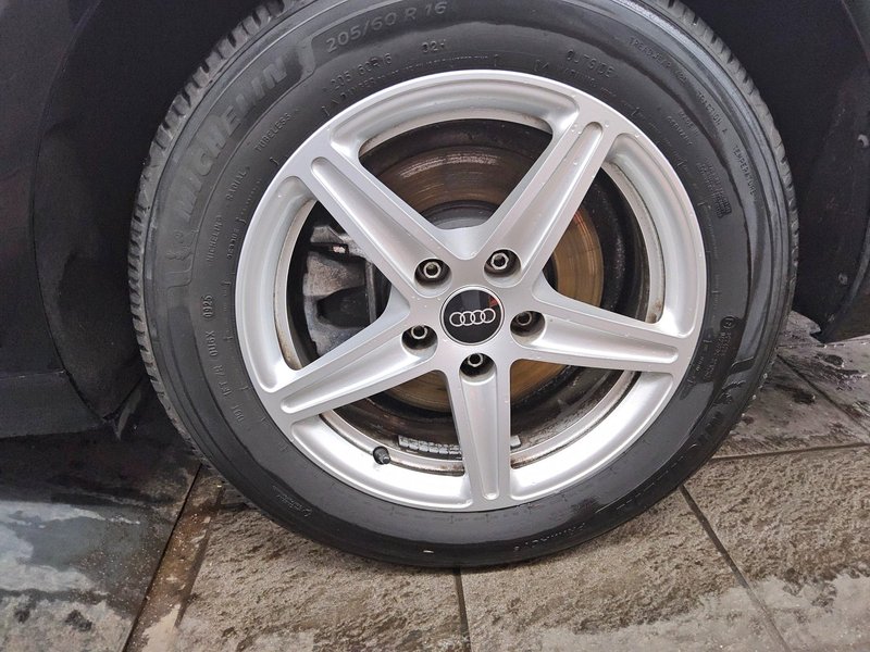 Audi A4 Avant 35 TDI automatik • 360° kamera • ACC — 10