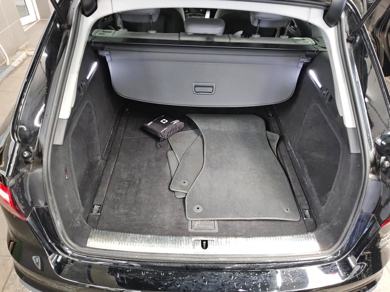 Audi A4 Avant 35 TDI automatik • 360° kamera • ACC — 11