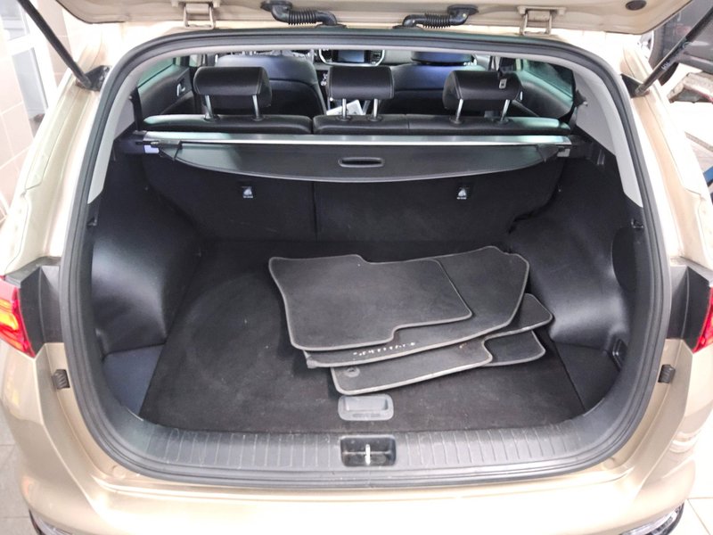 Kia Sportage 1.6 CRDI automatik Vision • ACC • AHK — 12