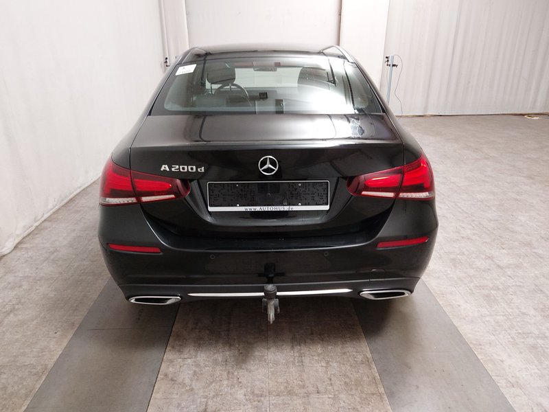 Mercedes-Benz A 200 d automatik Progressive • LED • digitalni instrumenti — 14