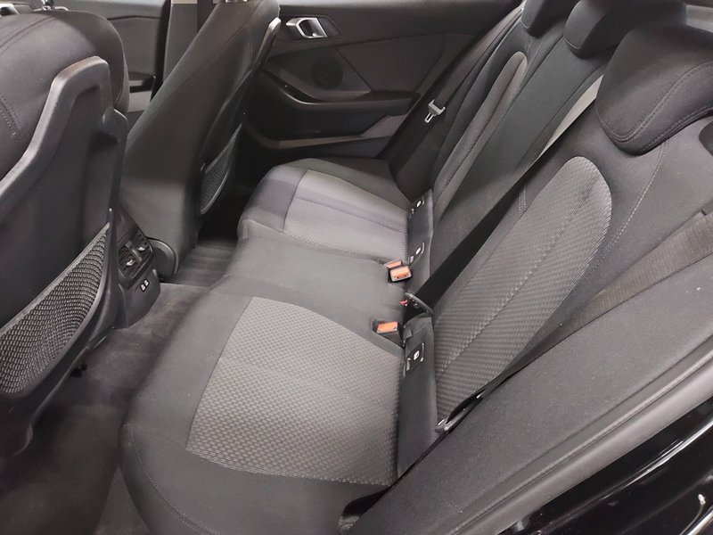BMW 120d automatik Advantage • Full LED — 13