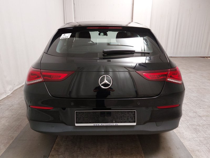 Mercedes-Benz CLA 180 d automatik • LED — 14