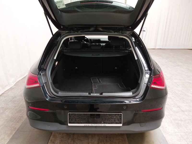 Mercedes-Benz CLA 180 d automatik • LED — 15