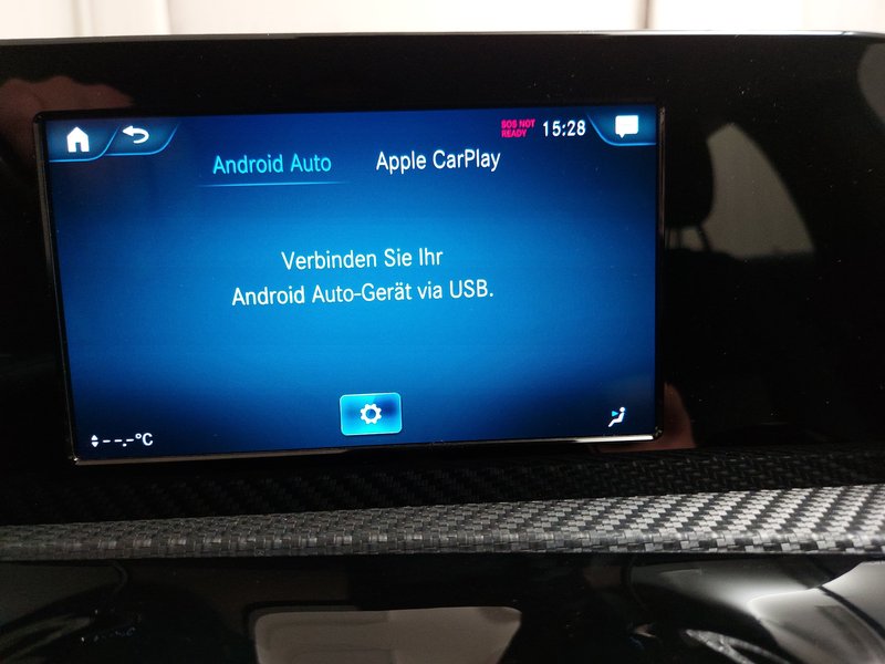 Mercedes-Benz CLA 180 d automatik • LED — 17