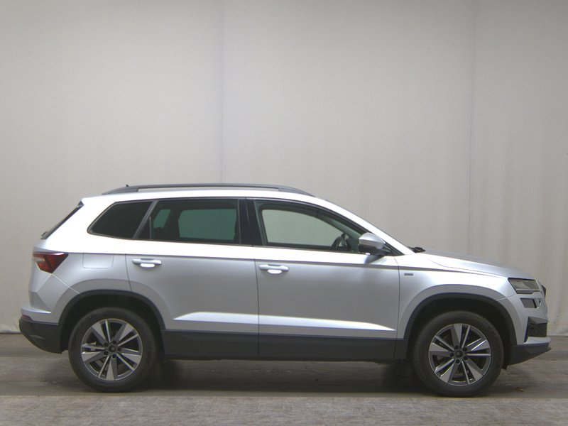 Škoda Karoq 2.0 TDI 4x4 Tour automatik • ACC • kuka za vuču