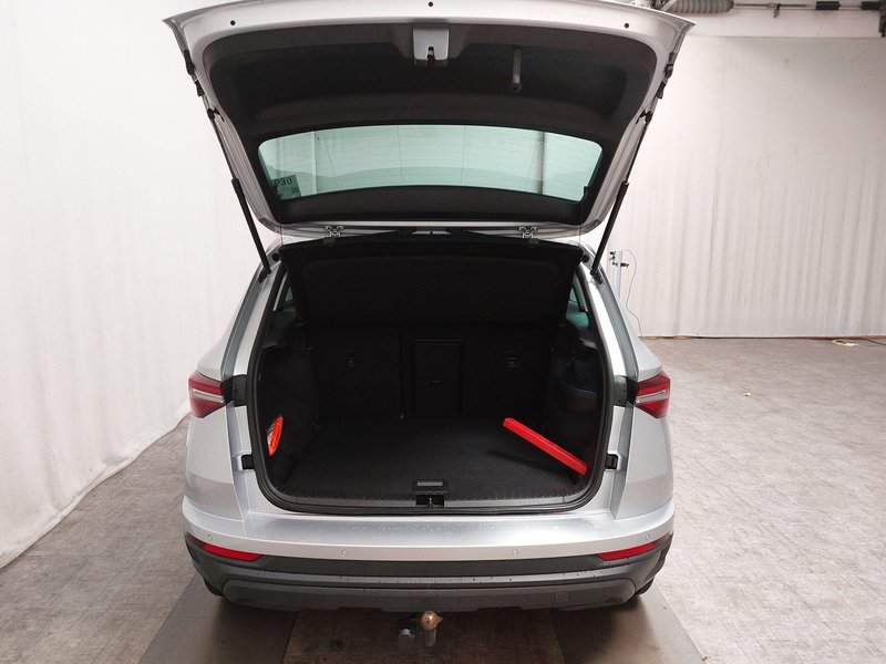 Škoda Karoq 2.0 TDI 4x4 Tour automatik • ACC • kuka za vuču — 15