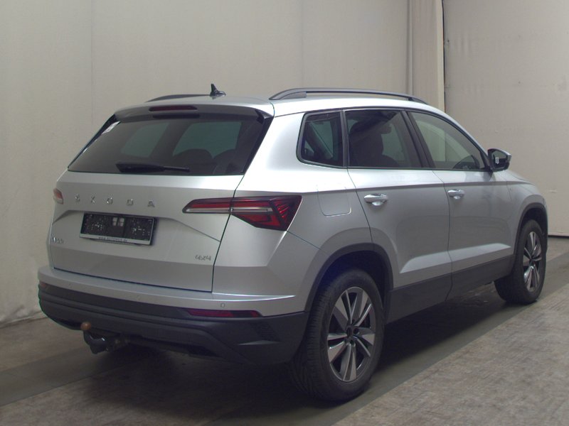 Škoda Karoq 2.0 TDI 4x4 Tour automatik • ACC • kuka za vuču — 4