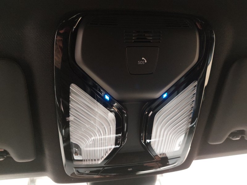 BMW 320e Touring Sport Line automatik • ACC • Full LED — 13
