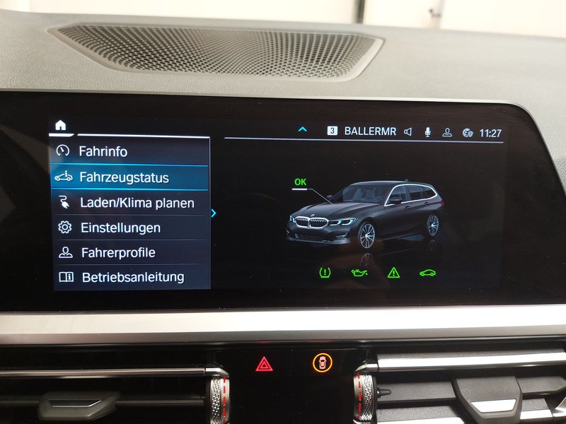 BMW 320e Touring Sport Line automatik • ACC • Full LED — 21