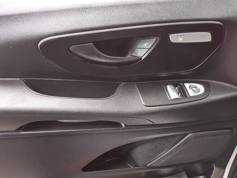 Mercedes-Benz Vito CDI 4x4 Pro duga izvedba automatik — 9