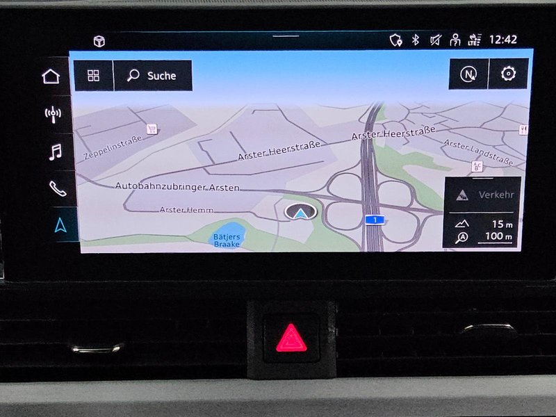 Audi A4 Avant 40 TDI automatik S line • Full LED • električna peta vrata — 7