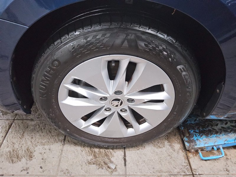 Škoda Octavia Combi 1.0 TSI Ambition automatik • LED • digitalni instrumenti — 11