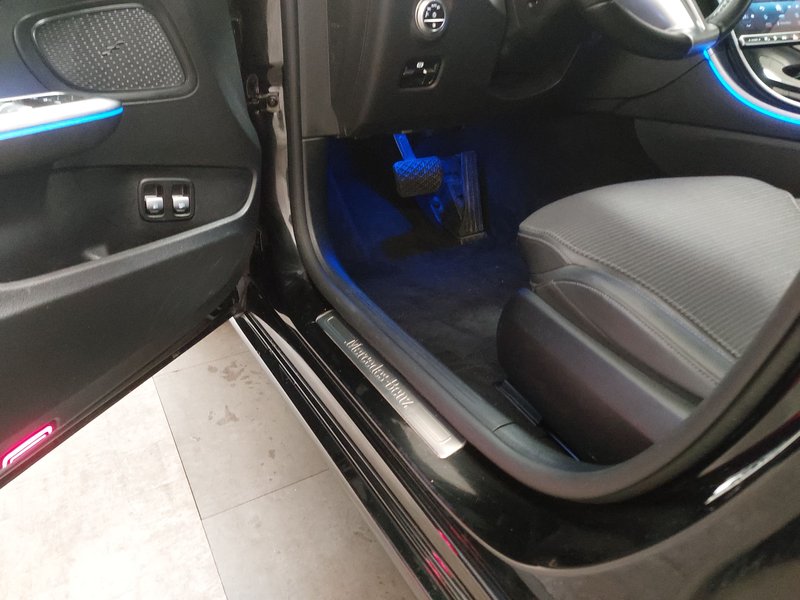 Mercedes-Benz C 300 e karavan Avantgarde • 360° kamera • AHK — 7