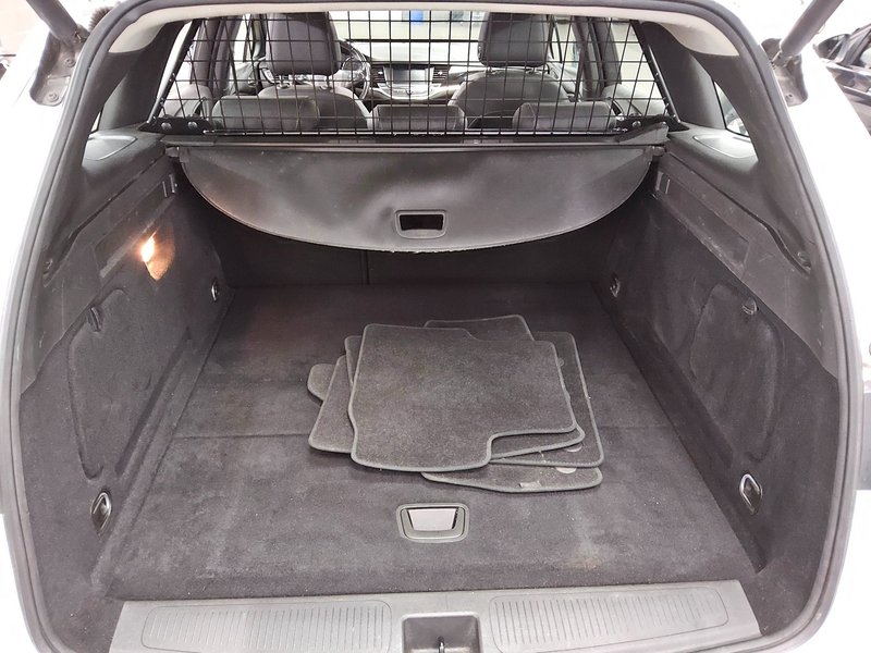 Opel Astra Sports Tourer 1.5 D automatik Elegance • električna vrata prtljažnika — 12
