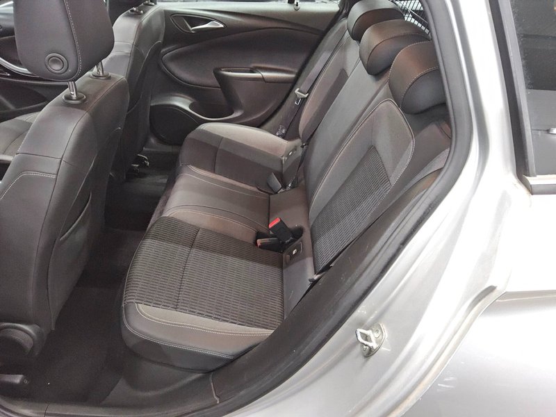 Opel Astra Sports Tourer 1.5 D automatik Elegance • električna vrata prtljažnika — 13