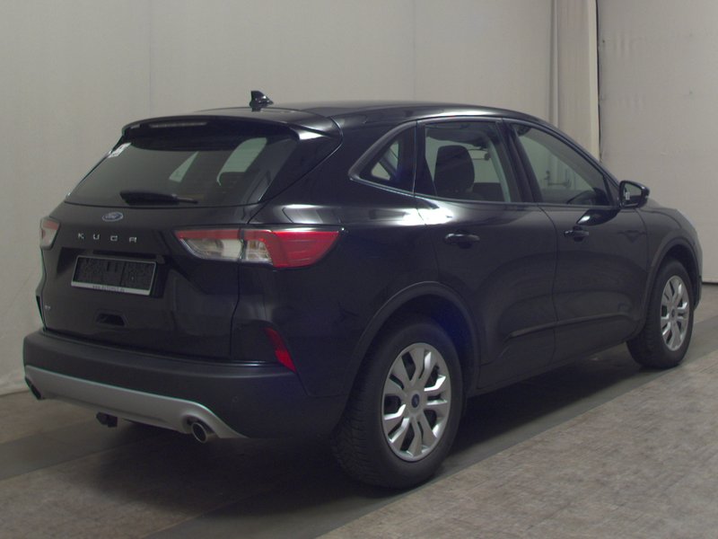 Ford Kuga 2.0 EcoBlue Cool&Connect automatik • 4x4 • kuka za vuču — 4