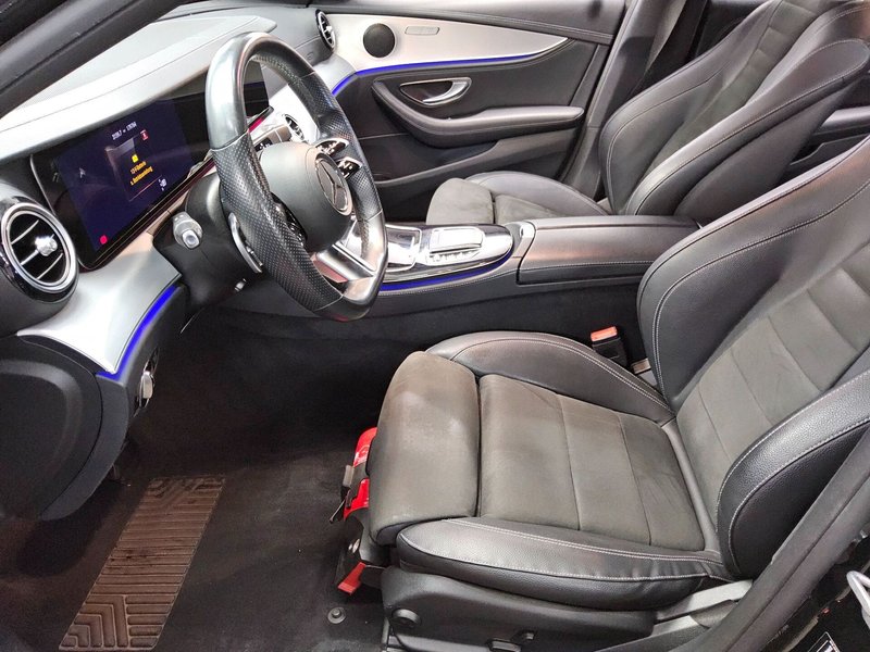 Mercedes-Benz E 220 d karavan automatik AMG Line • LED • digitalni instrumenti — 9