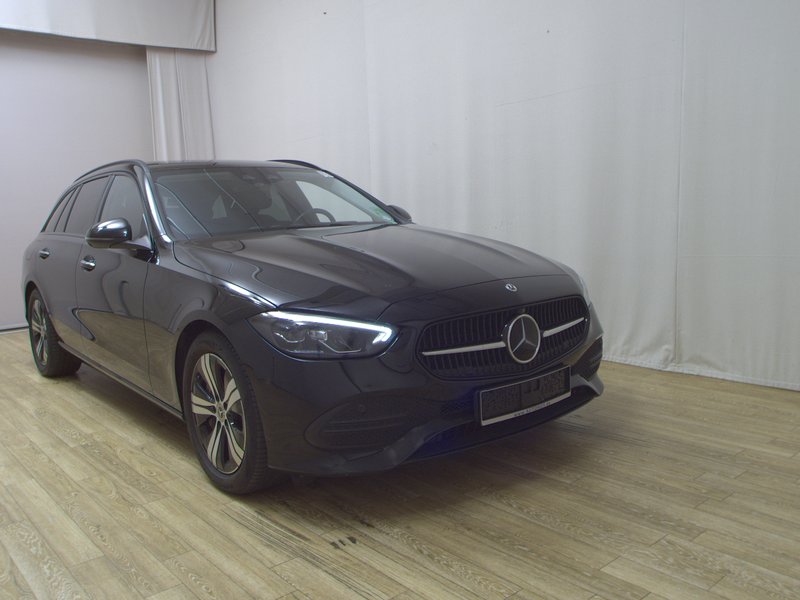 Mercedes-Benz C 220 d karavan Avantgarde automatik • HUD • 360° kamera — 3