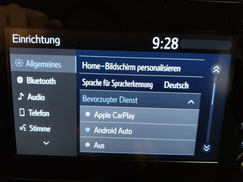 Toyota Yaris 1.0 Comfort • ACC — 21
