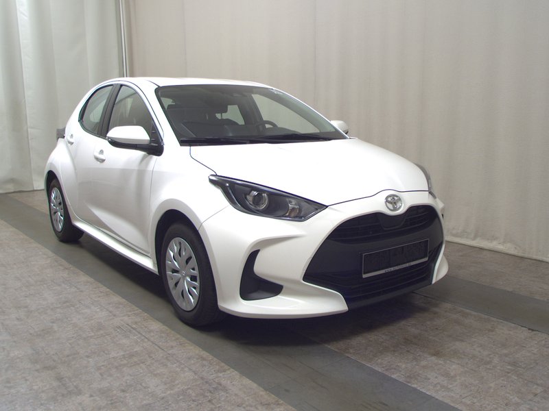Toyota Yaris 1.0 Comfort • ACC — 3