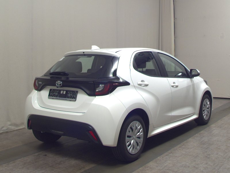 Toyota Yaris 1.0 Comfort • ACC — 4