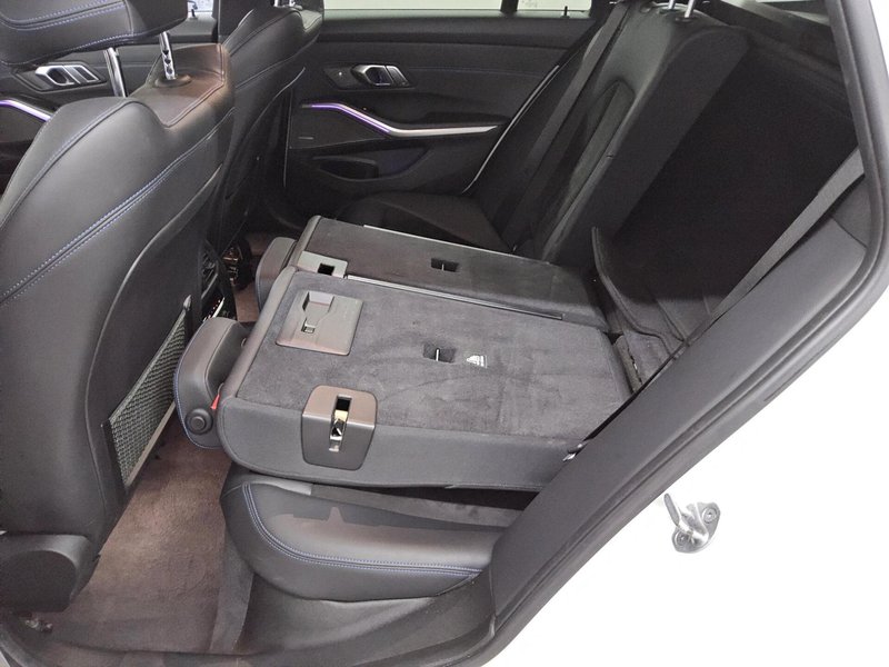 BMW 330i Touring automatik M Sport • Full LED • digitalni instrumenti — 13