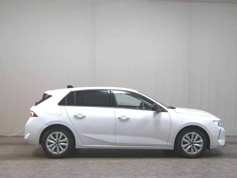 Opel Astra 1.2 Turbo Business Edition • Full LED • digitalni instrumenti