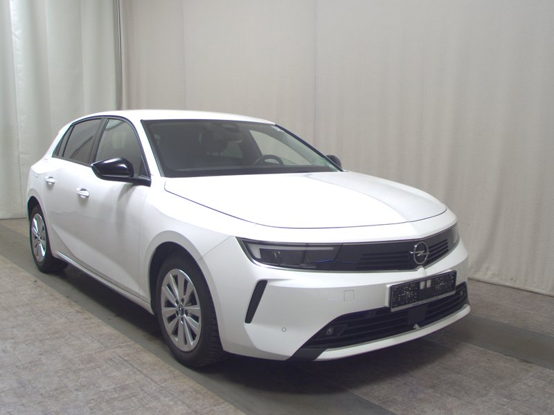 Opel Astra 1.2 Turbo Business Edition • Full LED • digitalni instrumenti — 3