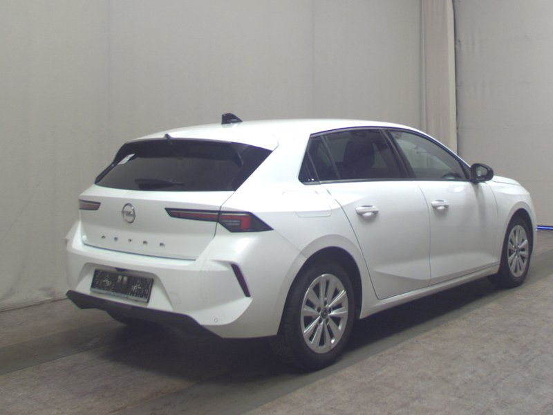 Opel Astra 1.2 Turbo Business Edition • Full LED • digitalni instrumenti — 4