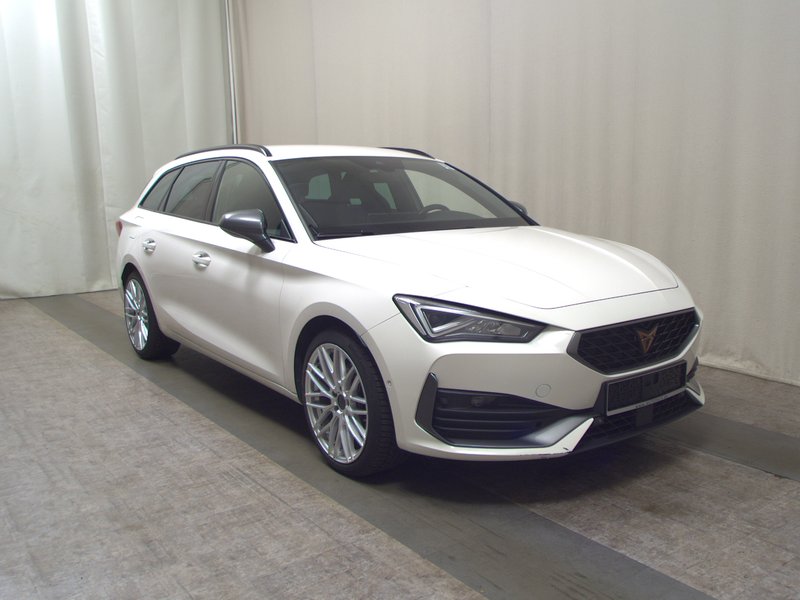 CUPRA Leon Sportstourer 2.0 TDI automatik • ACC • kuka za vuču — 3