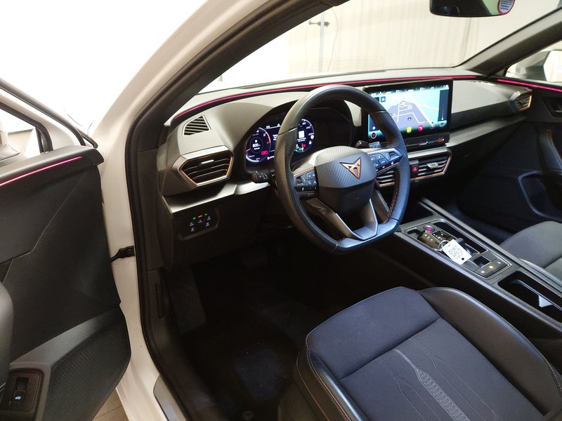 CUPRA Leon Sportstourer 2.0 TDI automatik • ACC • kuka za vuču — 6