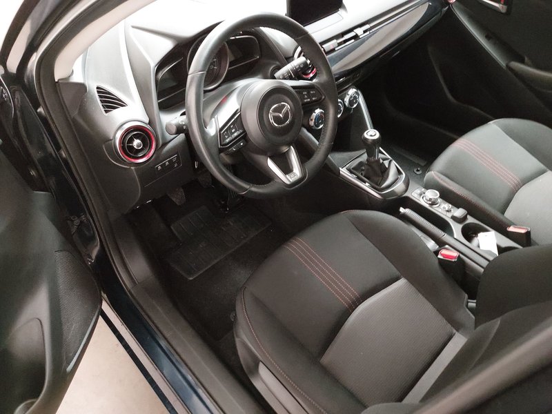 Mazda 2 e-Skyactiv Homura • Full LED — 6
