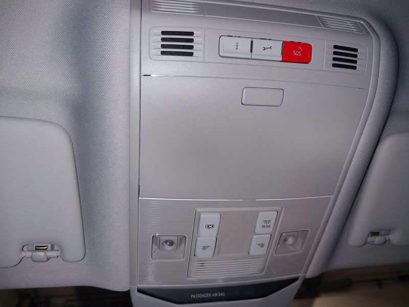Volkswagen Passat Variant 2.0 TDI automatik • bežično punjenje • LED — 13