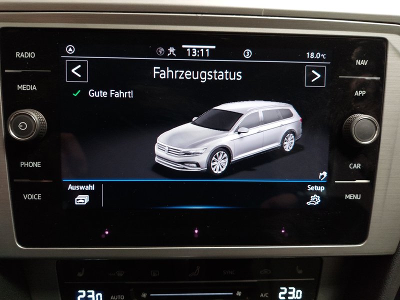 Volkswagen Passat Variant 2.0 TDI automatik • bežično punjenje • LED — 19