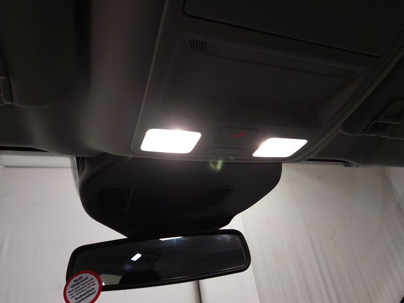 Ford Kuga 2.0 EcoBlue Titanium X automatik • AHK • el. peta vrata — 13