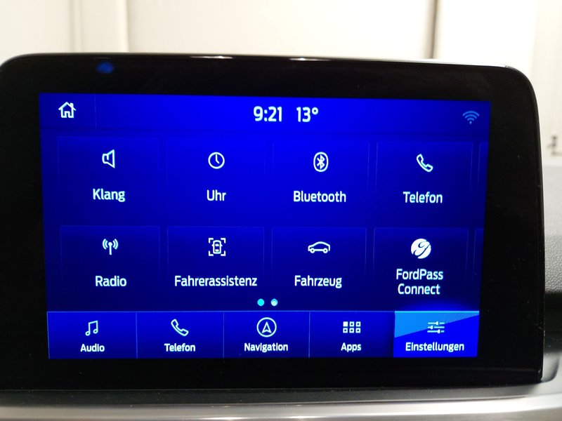 Ford Kuga 2.0 EcoBlue Titanium X automatik • AHK • el. peta vrata — 20