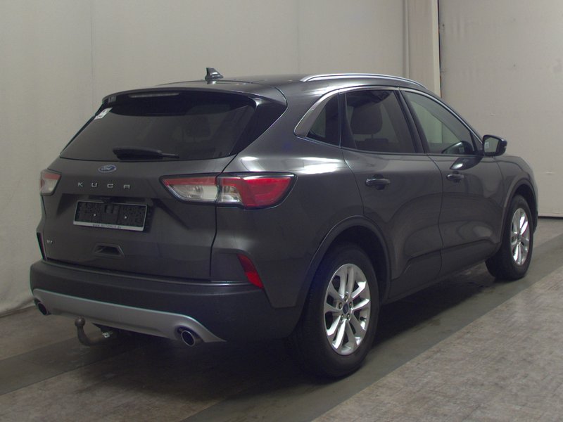 Ford Kuga 2.0 EcoBlue Titanium X automatik • AHK • el. peta vrata — 4