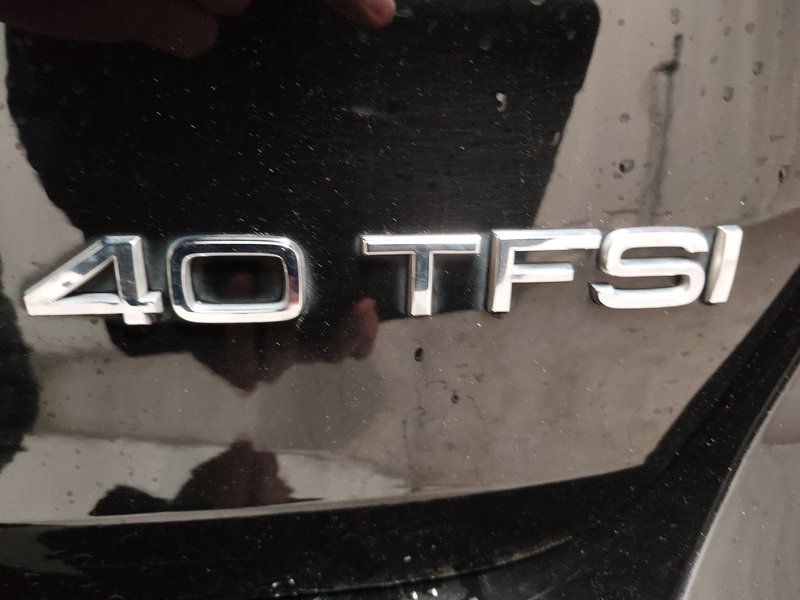 Audi A4 Avant 40 TFSI automatik advanced • ACC • Full LED — 18